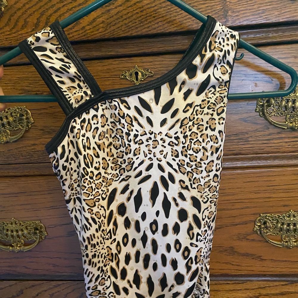 Excellent Condition -Leo